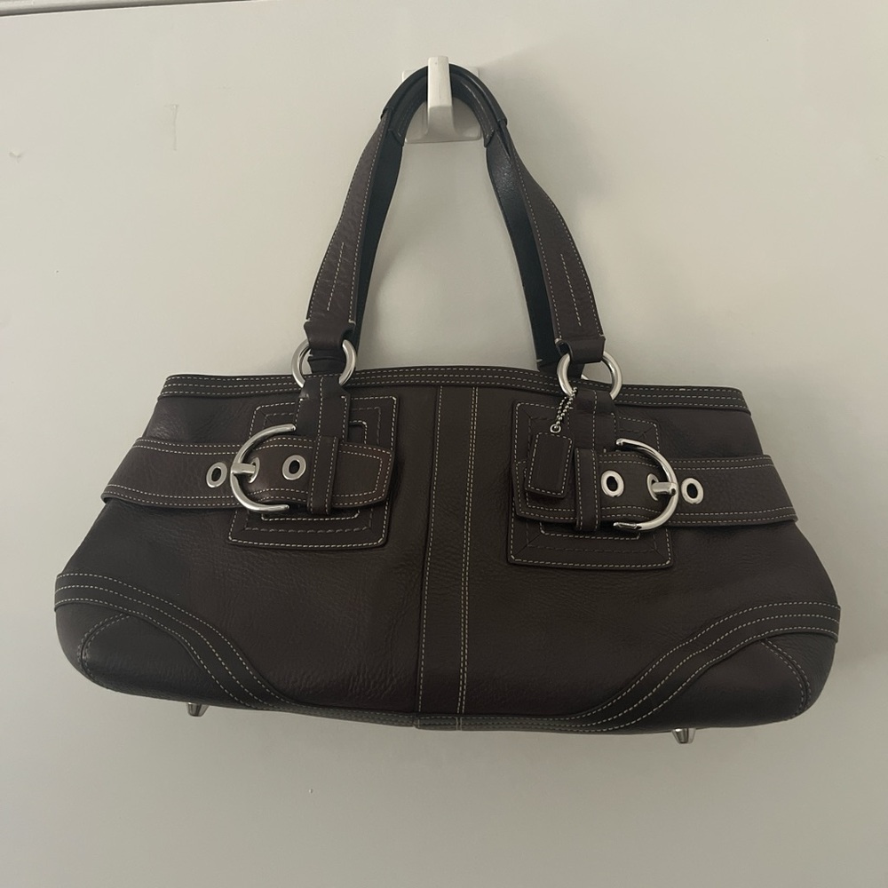 Elegant Brown Leather Handbag